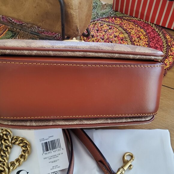 New Coach Cassie 19 in Signature Tan and Rust CV436 - Picture 8 of 10